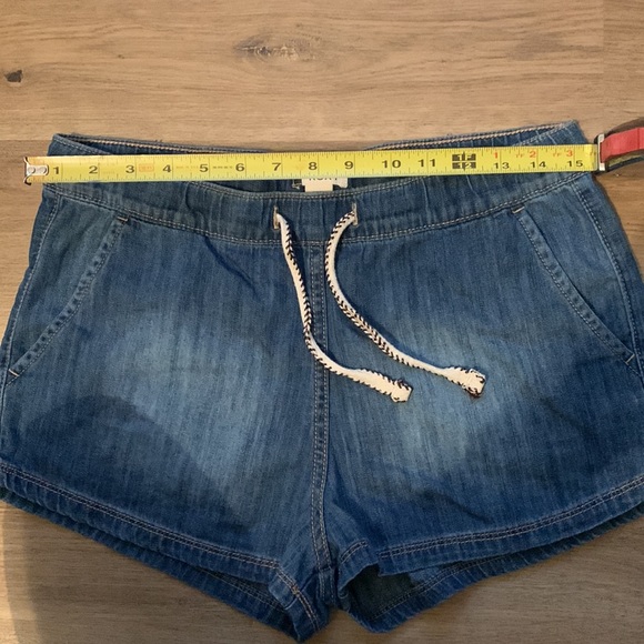 XS Roxy drawstring shorts - Picture 6 of 8